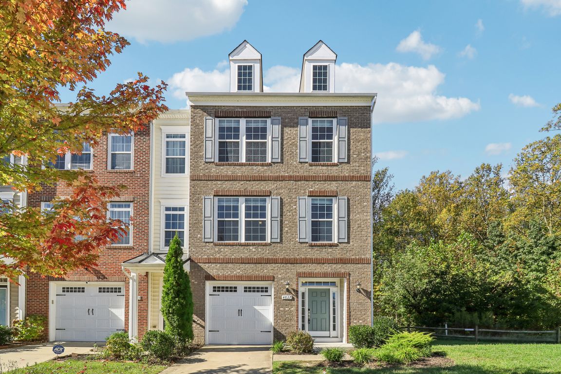 Forest Pines Dr-S1810-001.jpg