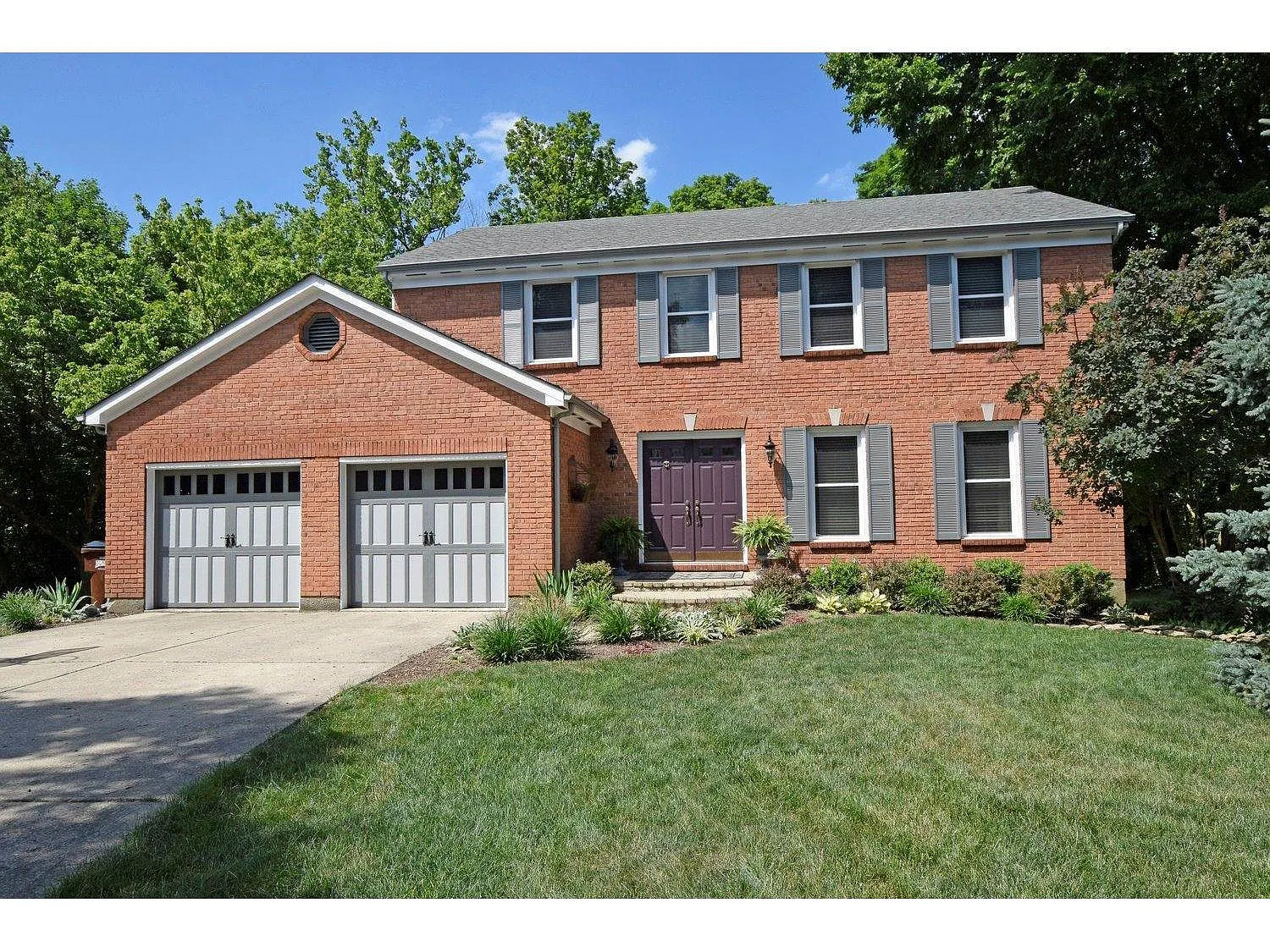 8959 Edgeridge Dr photo 1