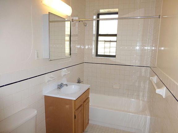 5th image of 605 W 144th St APT 5C