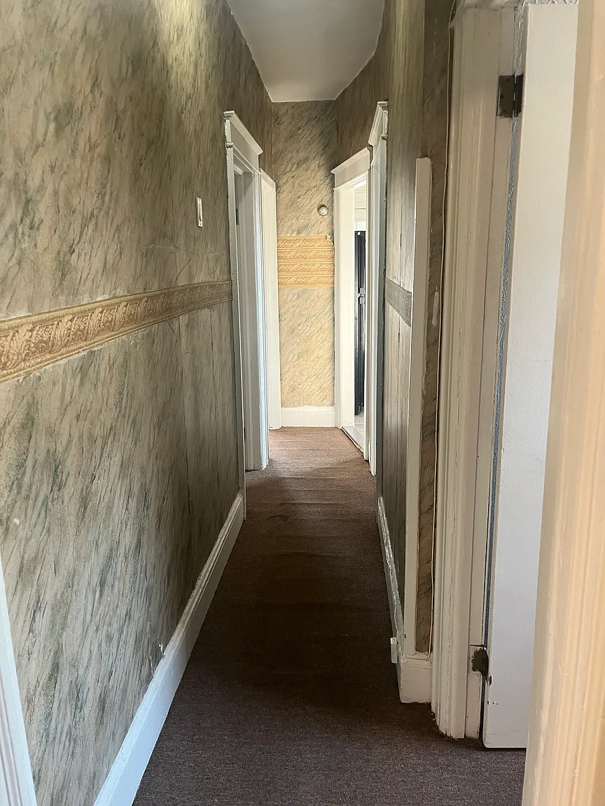 1642 Lurting Ave #2 photo 1
