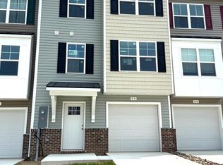 90 Moses Dr, Martinsburg, WV 25405