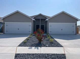 3400 Lindsay Ln, Seguin, TX 78155