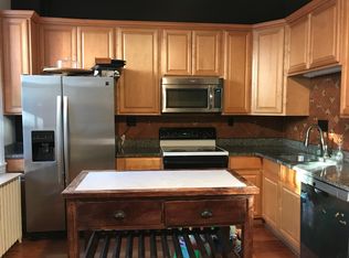 114 12th St SE #A, Washington, DC 20003