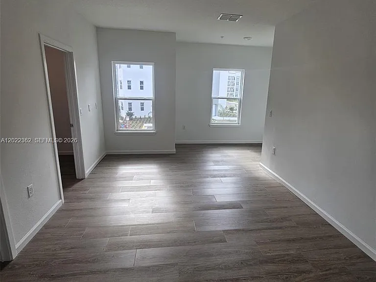 1201 Southstation Pl #108 — Photo 28