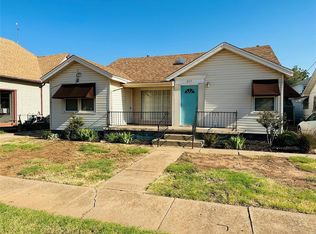 215 E Cypress St, Altus, OK 73521