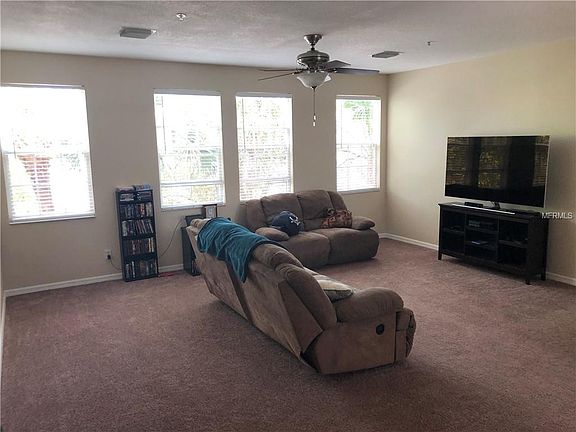 2nd image of 3050 Pointeview Dr