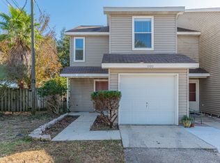1000 Rockport Dr, Fort Walton Beach, FL 32547