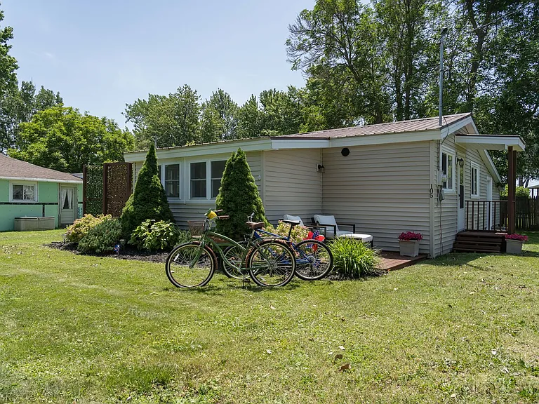 105 Brown Shores Rd — Photo 65