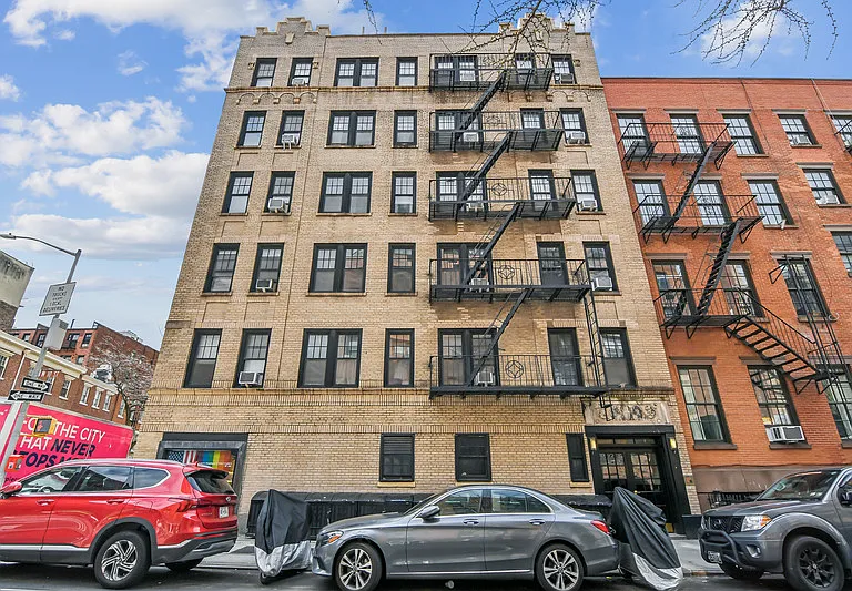 218 W 10th St #2F — Photo 10