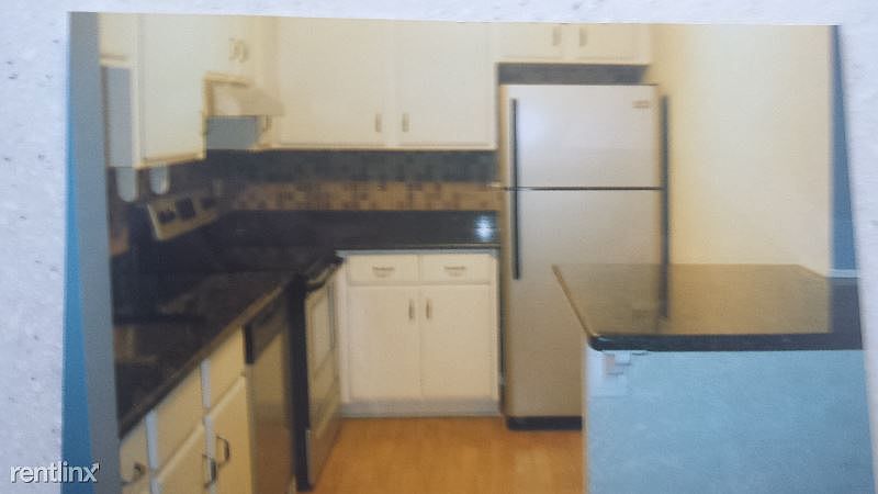 1st image of 517 Verde Dr
