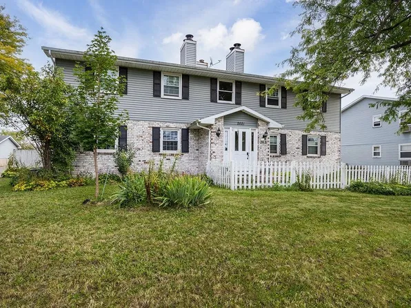 2621 Smithfield Dr #3, Fitchburg, WI 53719