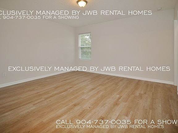 4th image of 2259 Orchard St