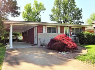 812 Mark Sharon Ct, Saint Louis, MO 63125