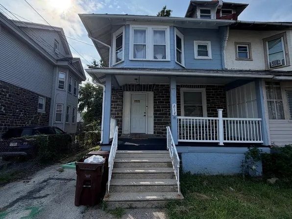 212 N Maple Ave, Lansdowne, PA 19050