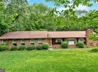 124 Chaseland Rd, Sandy Springs, GA 30328