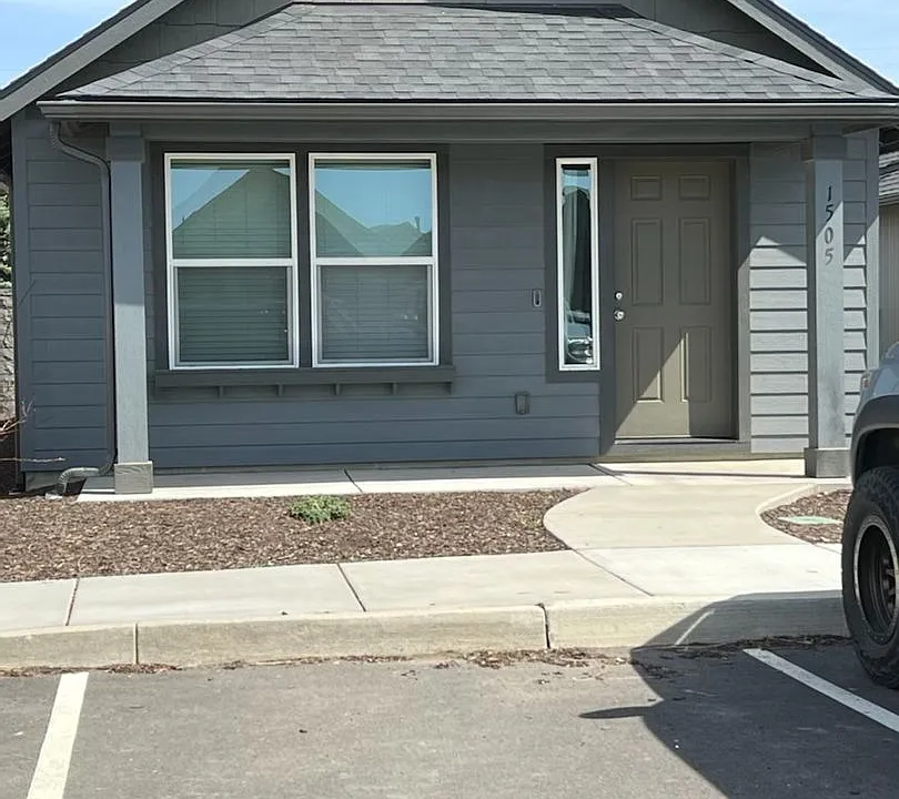 1505 SW 36th Loop