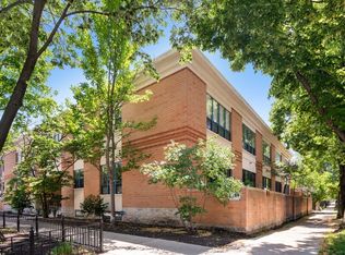 2820 N Greenview Ave APT B, Chicago, IL 60657