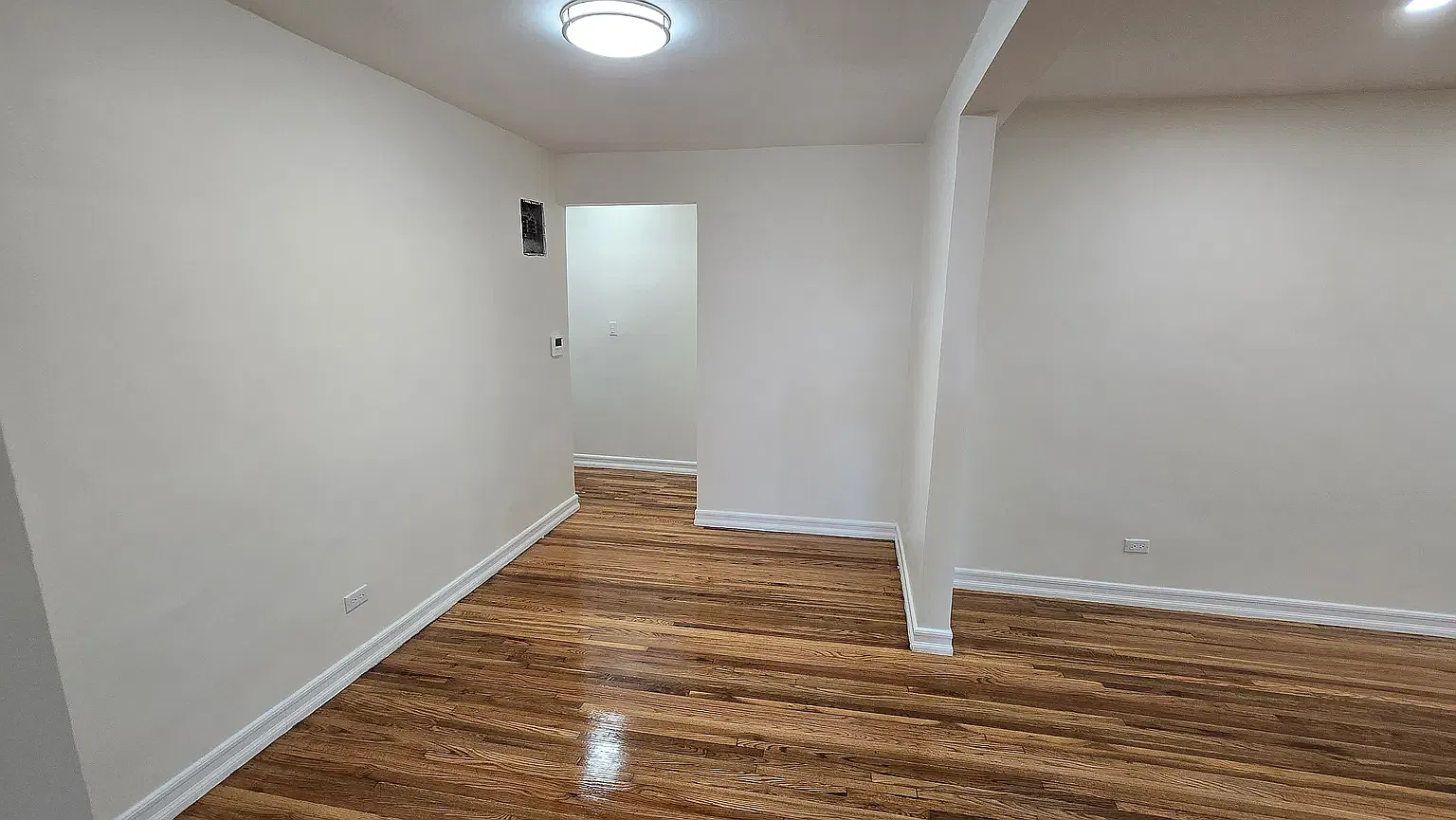 211-01 75th Avenue — Photo 2