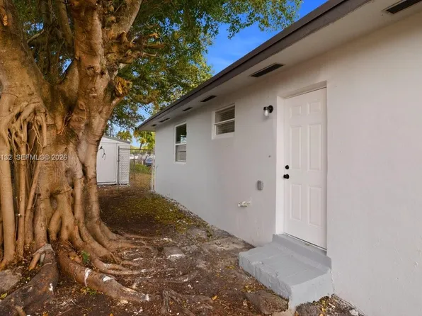 17875 SW 103rd Ave, Miami, FL 33157