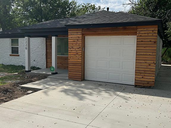 NEW DOUBLE WIDE DRIVE - DECOR CEDAR PANELS