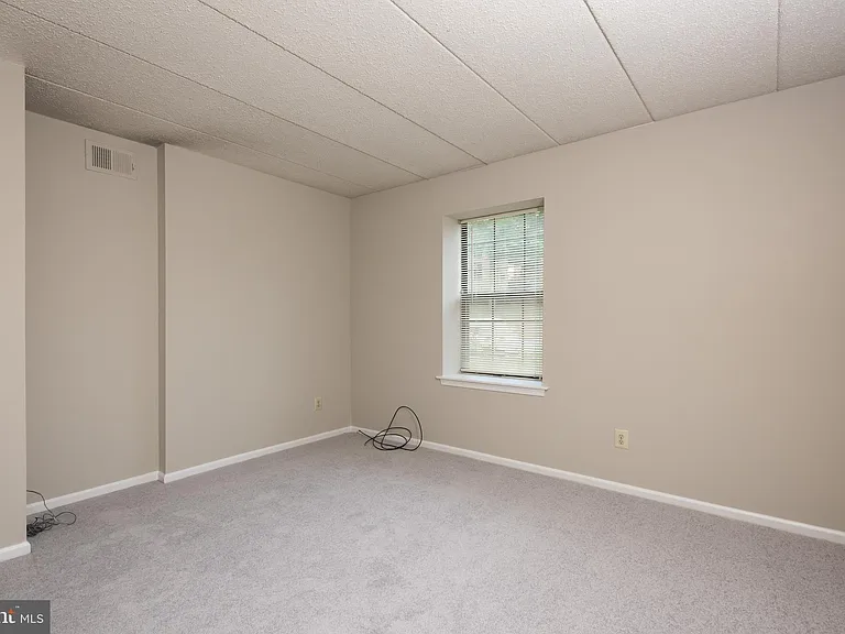 510 Washington Pl #10 — Photo 23
