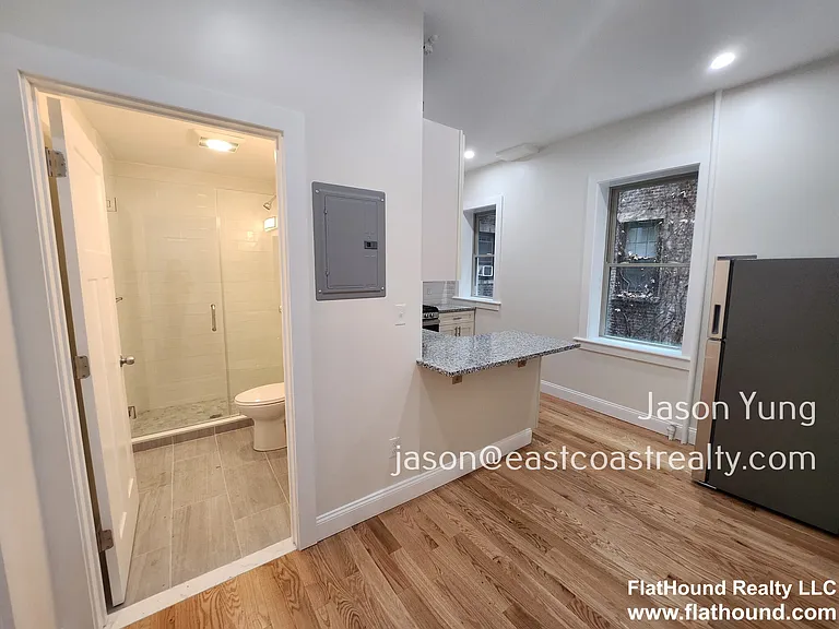 31 Queensberry St #292 — Photo 4