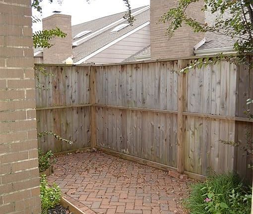 4th image of 13958 Hollowgreen Dr #25