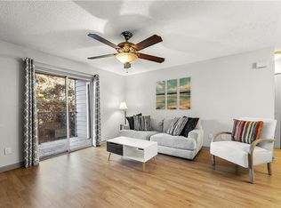 504 Granville Ct, Sandy Springs, GA 30328