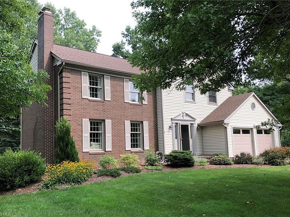 1st image of 2373 Glenn Echo Dr
