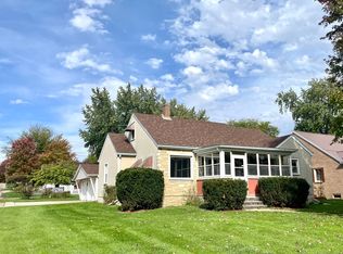 630 W Devlin St, Spring Valley, IL 61362