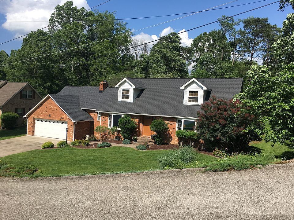 1st image of 132 Brady Dr