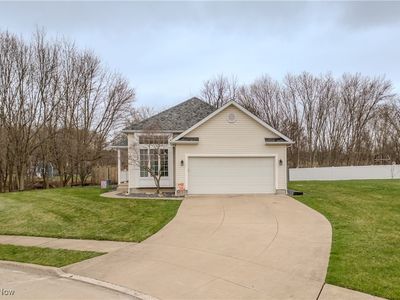 1833 Wood Creek Cir NW, Massillon, OH, 44647