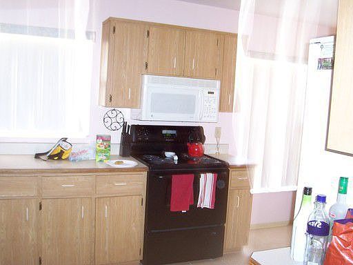 2nd image of 3214 Moccasin Dr