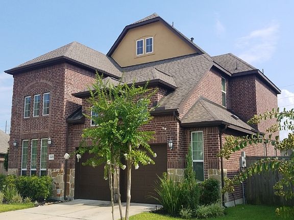 2nd image of 8408 Rocky Crest Ln