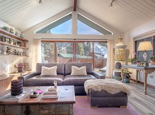 413 W High St, Red River, NM 87558