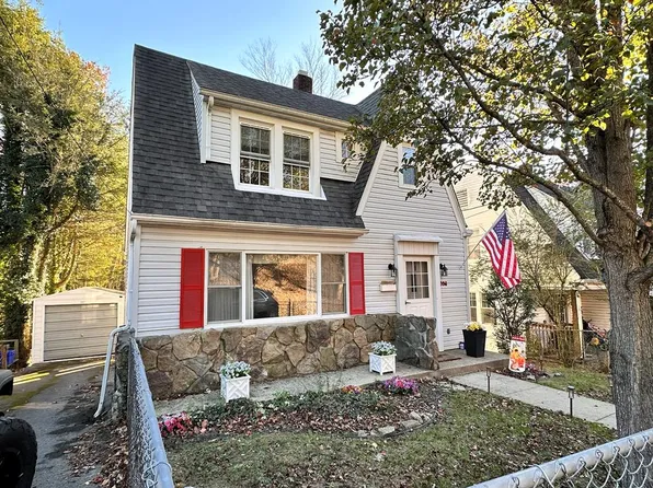 208 College Ave, Beckley, WV 25801