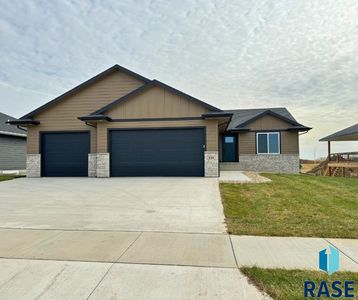 840 S Melissa Ave, Harrisburg, SD, 57032