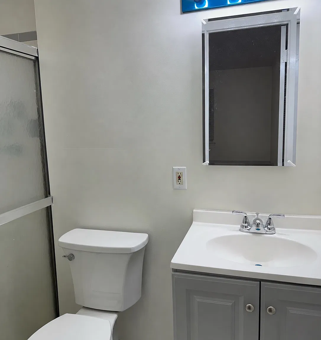 3 bed, 1300 sqft, $3,500 — Photo 4