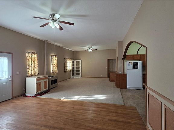 3rd image of 717 Ash Street