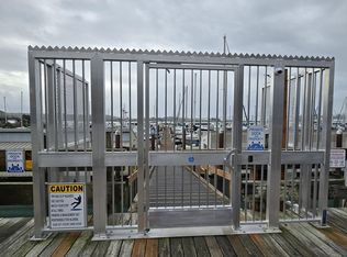 1000 SE Bay Blvd #M106, Newport, OR 97365