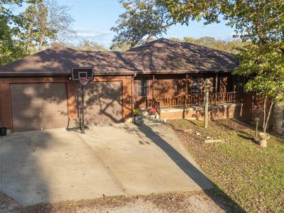 25385 Flat Car Dr, Warsaw, MO, 65355