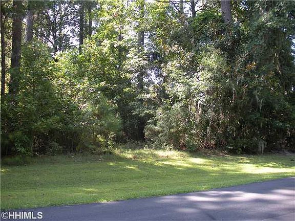 3rd image of 194 Callawassie Dr