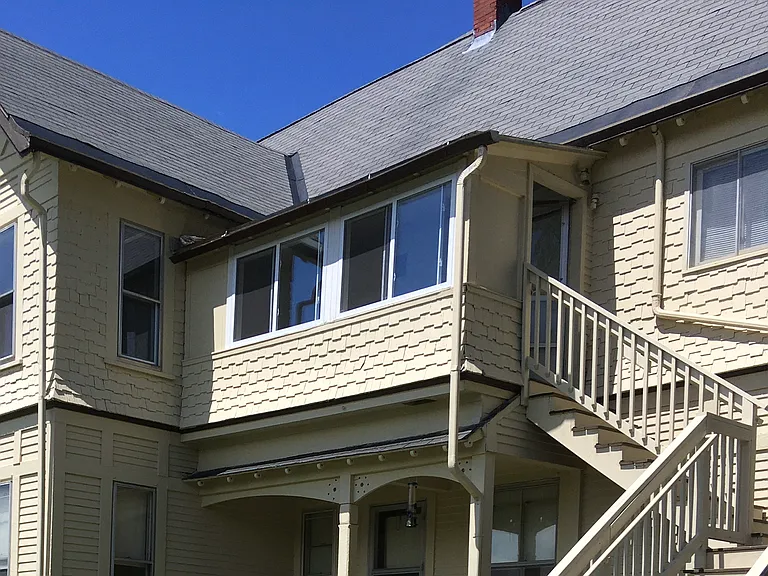 Academy Ave — Photo 12