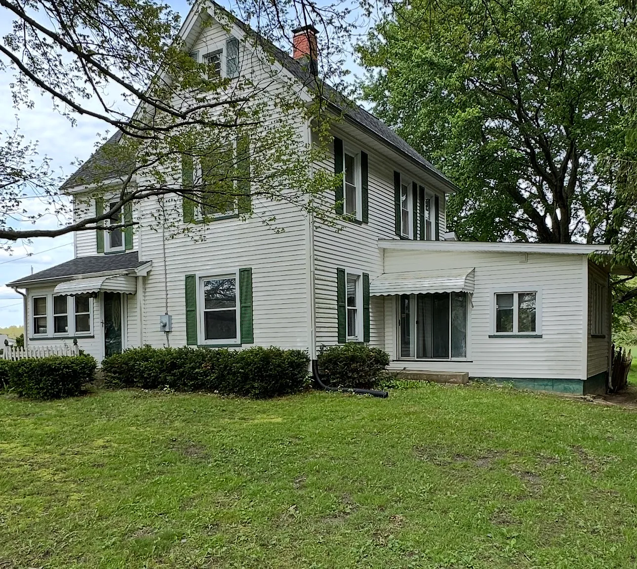 2445 Newton Tomlinson Rd — Photo 3