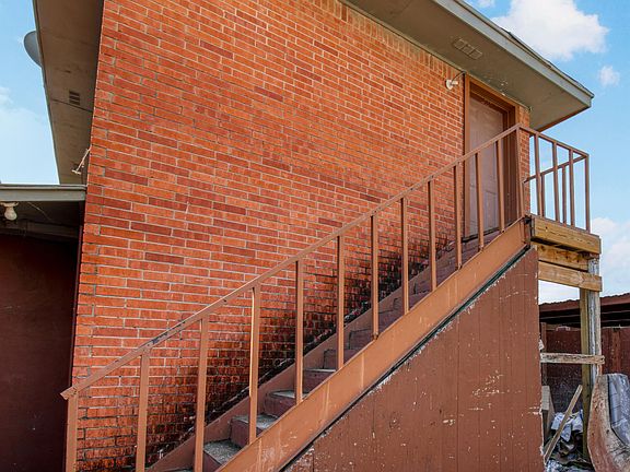 5th image of 3813 N 8th Ct #11164528