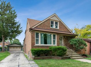 4245 W Fairfax St, Oak Lawn, IL 60453