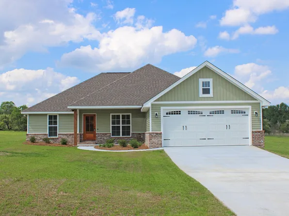14 N Slade Rd, Sumrall, MS 39482