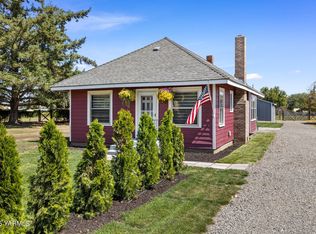 10309 Hughes Rd, Yakima, WA 98903