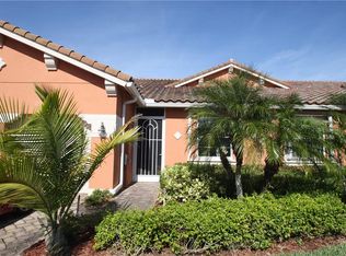 6400 Oxford Cir, Vero Beach, FL 32966