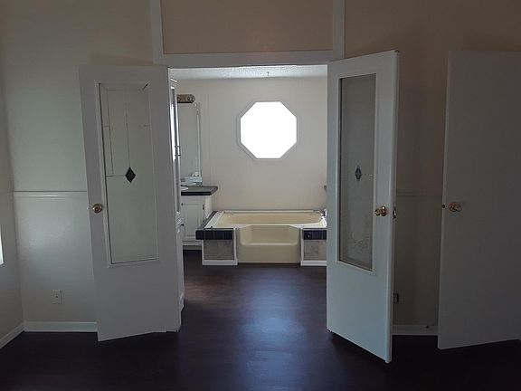 5th image of 970 Qappuella Dr #Q